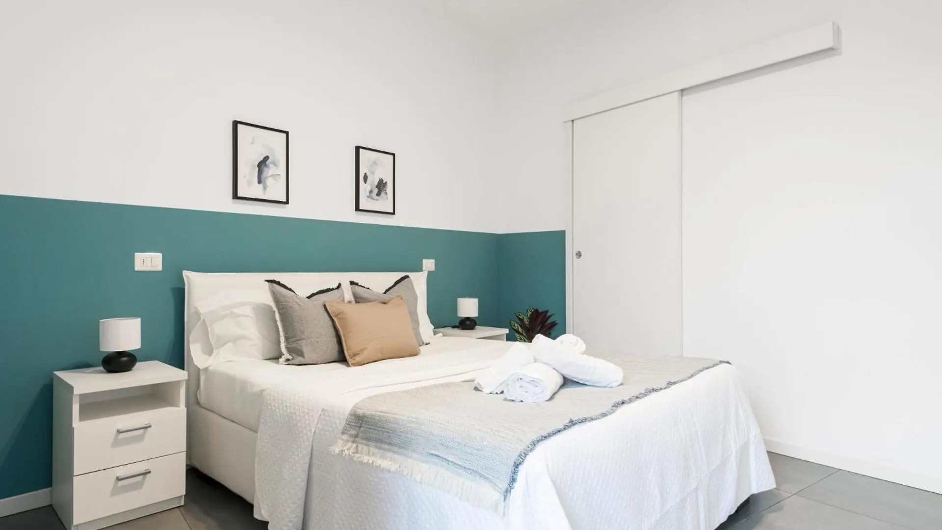 Beautiful Flat Fully Furnished In P.Ta Romana Milan Apartment